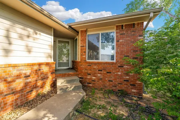7500 W Cornelison Cir, Wichita, KS 67212