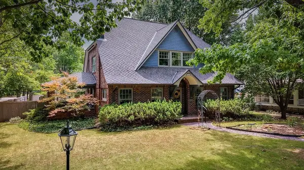 1321 E 9TH AVE, Winfield, KS 67156
