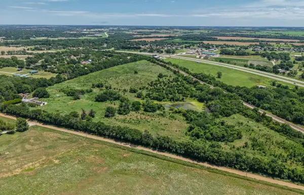 19324 81st RD, Winfield, KS 67156