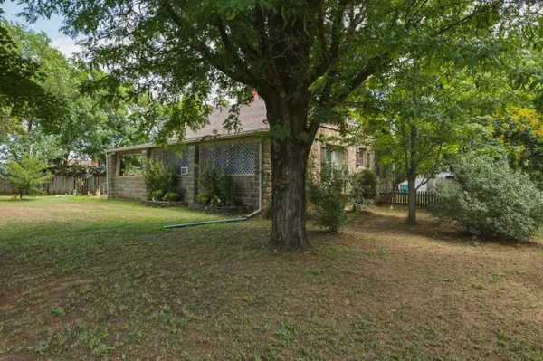 19324 81st RD, Winfield, KS 67156