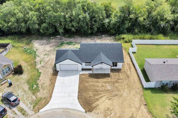 4612 S Edwards Cir., Wichita, KS 67217