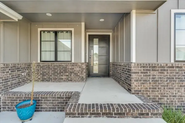 12006 E Bonita, Wichita, KS 67207