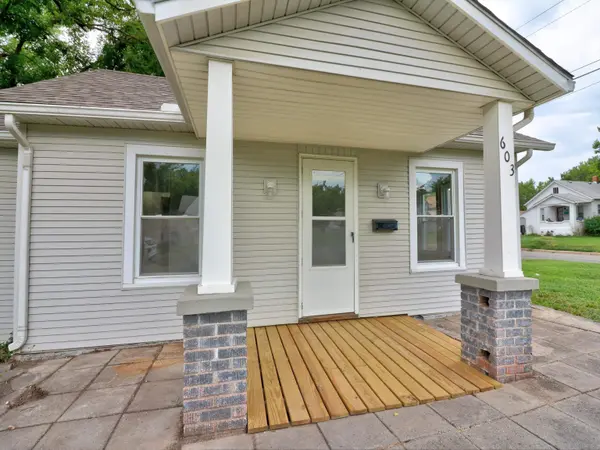 603 S Walnut St, Newton, KS 67114