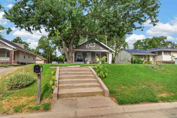 2321 N Monroe, Hutchinson, KS 67502