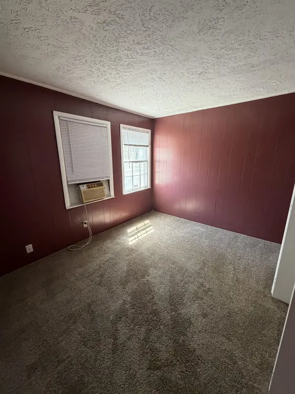 4311 Boston, Wichita, KS 67218