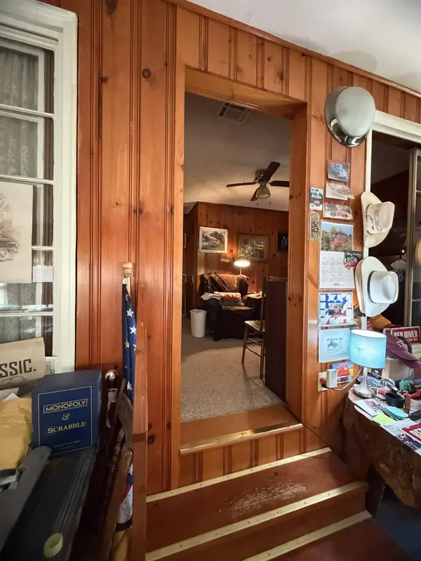 469 AA70 Rd, Fall River, KS 67047