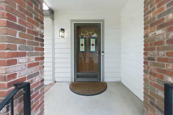 8818 E Bradford Circle, Wichita, KS 67206