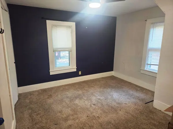 114 W Durst St, Moundridge, KS 67107