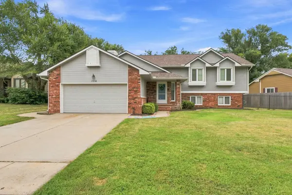 124 N Mars St, Wichita, KS 67212