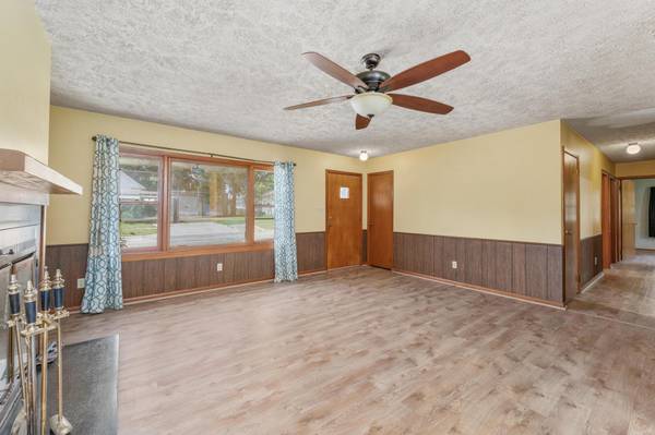 515 S G St, Wellington, KS 67152
