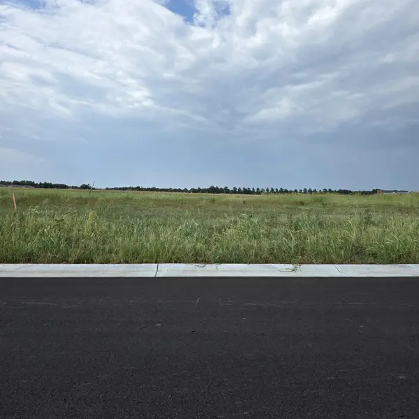 1310 Northridge, Valley Center, KS 67147