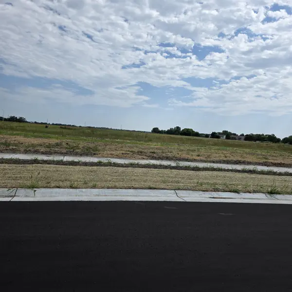 1321 Northridge, Valley Center, KS 67147