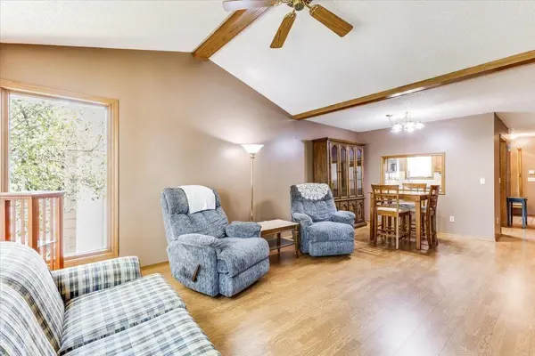 1169 N Lakewind, Wichita, KS 67212