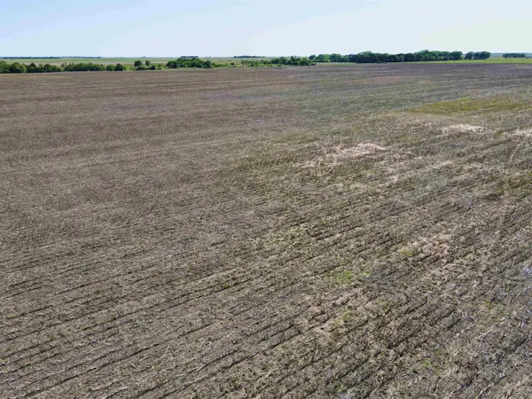 NW/c of NE 70th St & NE 100th Ave, Turon, KS 67583