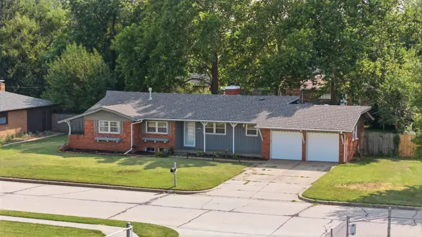 1505 N Lynnhurst Ave, Wichita, KS 67212