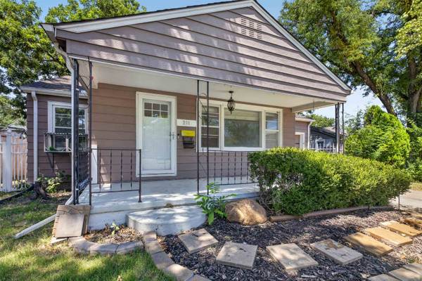 211 N Brookside Pkwy, Wichita, KS 67208