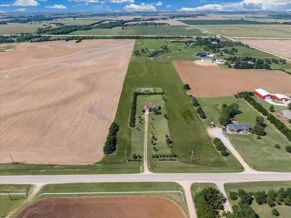 31514 W 15th St S, Garden Plain, KS 67050