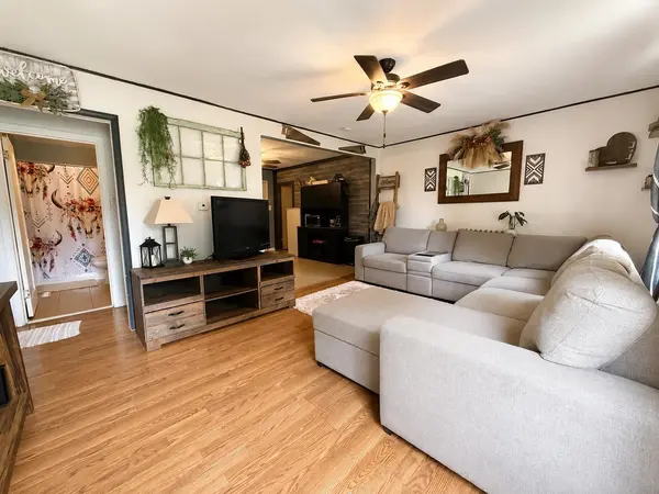522 NE 14th, Abilene, KS 67410