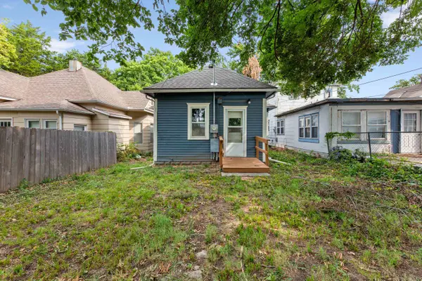 315 W 7th, Newton, KS 67114