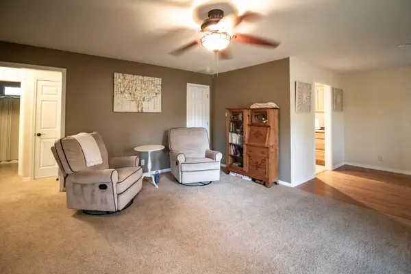 123 E Miller, Mulvane, KS 67110