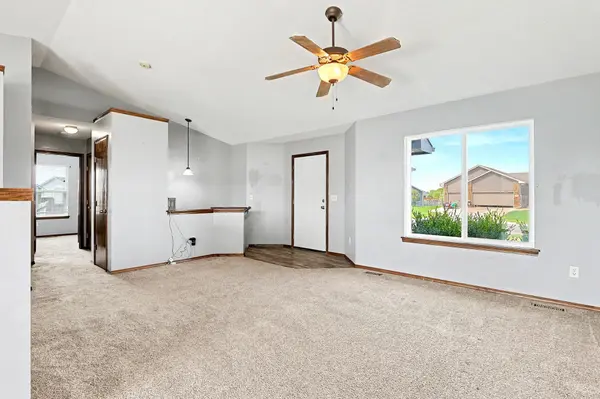 1899 W Saddle Brooke, Haysville, KS 67060