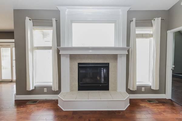 154 S Maple Dunes, Wichita, KS 67235
