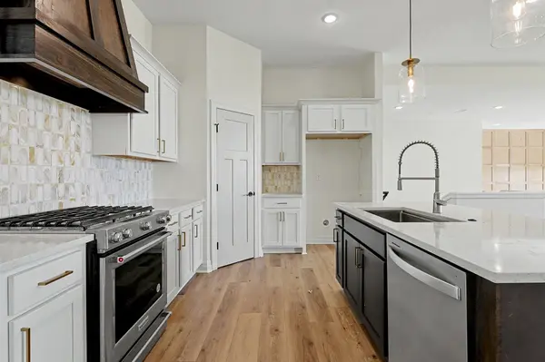 2640 S S Clear Creek St, Wichita, KS 67230