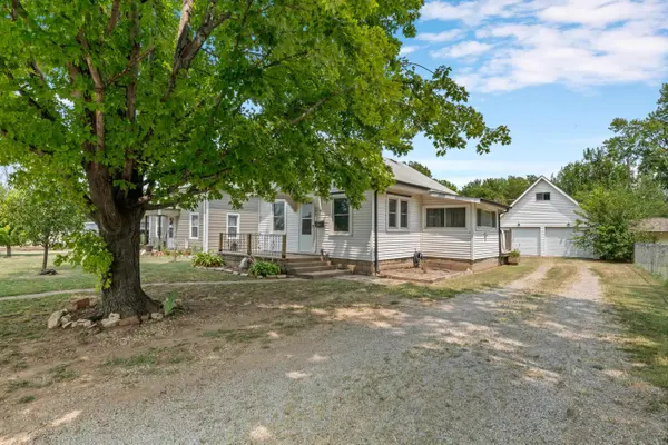 903 N Jefferson, Wellington, KS 67152