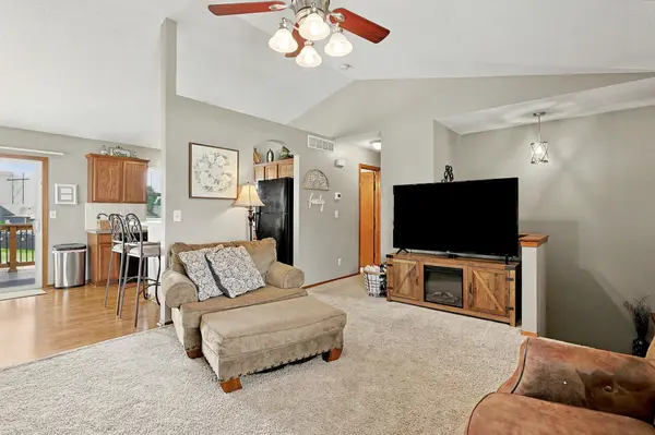 1724 Amber Ridge Place, Derby, KS 67037