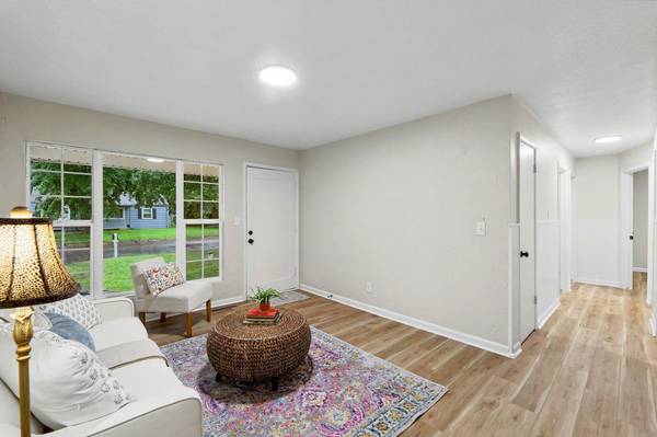 545 S Queen, Maize, KS 67101