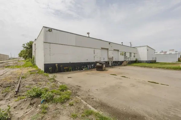 925 E 19th, Wichita, KS 67214