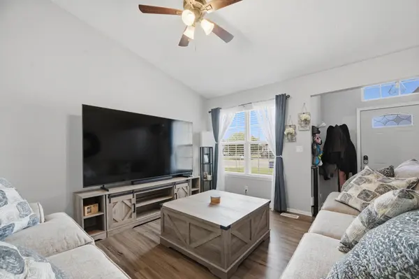 1930 S Brandon Cir, Wichita, KS 67207