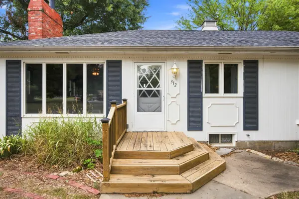 312 Normandy, Newton, KS 67114