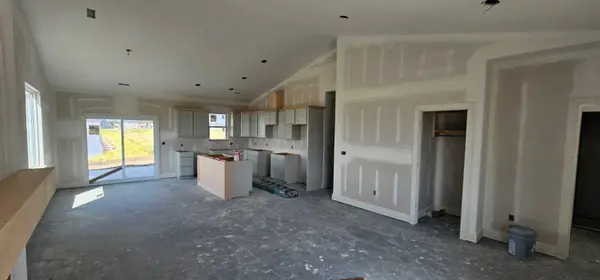 121 S Midway St., Valley Center, KS 67147