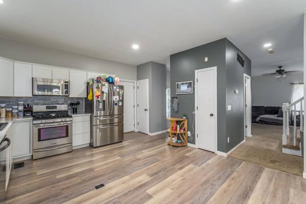 500 W White Tail St, Derby, KS 67037-2560