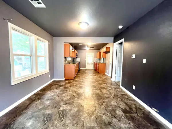 308 S 2nd, Arkansas City, KS 67005