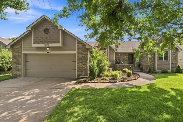 1970 N Northwest Pkwy, Wichita, KS 67212