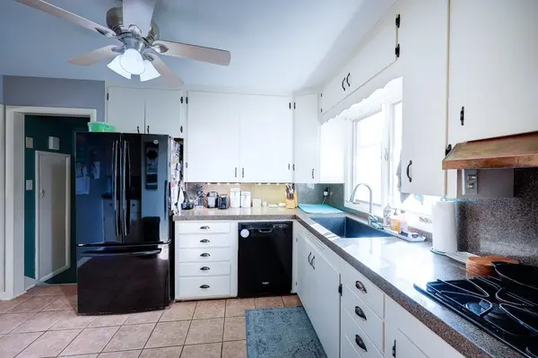 3 Eastridge, Arkansas City, KS 67005