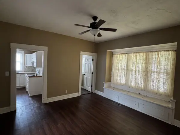 131 SW 5th, Newton, KS 67114