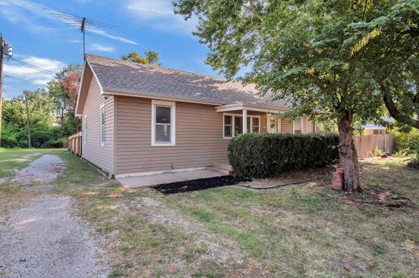 621 W Grant St, Mcpherson, KS 67460