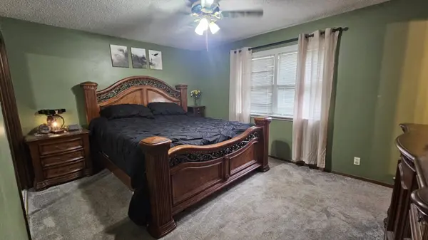 2129 W VENTOSO RD, Wichita, KS 67204-1727