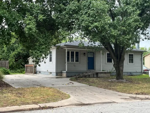 580 Turkle Ave, Haysville, KS 67060-0000