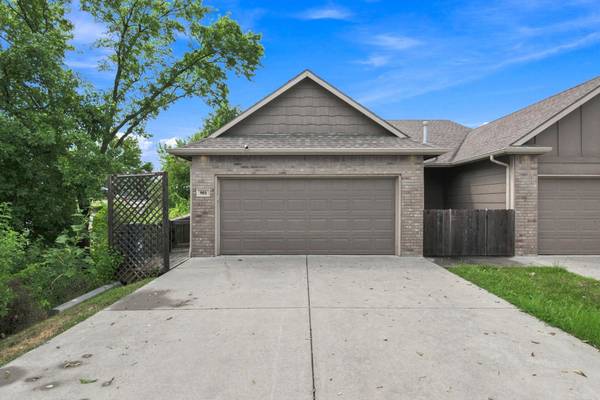 901-903 W Onewood Pl, Andover, KS 67002