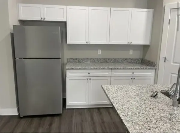 5220 N Honeylocust Circle, Bel Aire, KS 67226