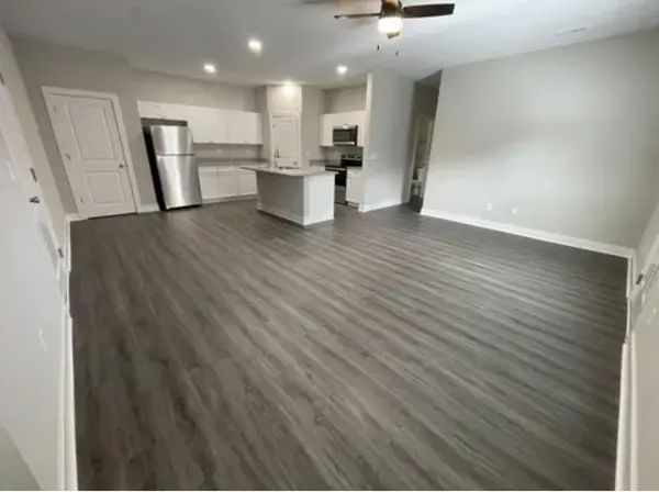 5220 N Honeylocust Circle, Bel Aire, KS 67226