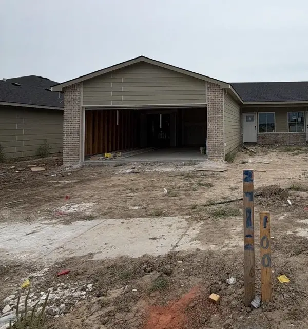 2920 S Denene, Wichita, KS 67215