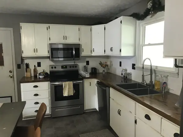 607 N Lincoln St, Bennington, KS 67422