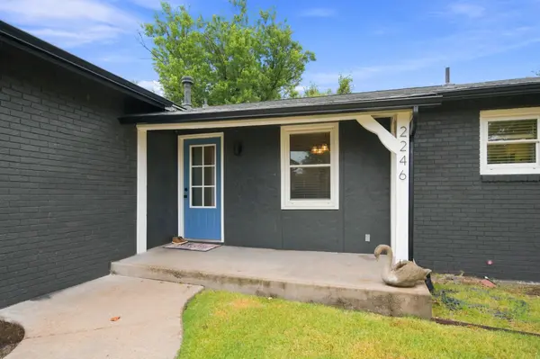 2246 S Lori Ln, Wichita, KS 67207