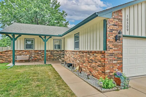 10309 W Dora St, Wichita, KS 67209