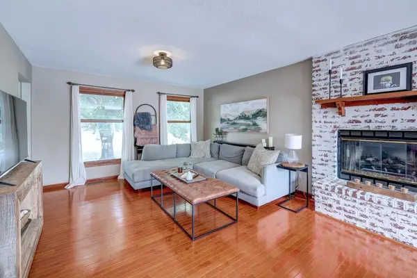 609 E 33rd, Winfield, KS 67156